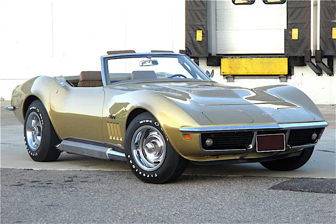 Corvette C3 Gold2