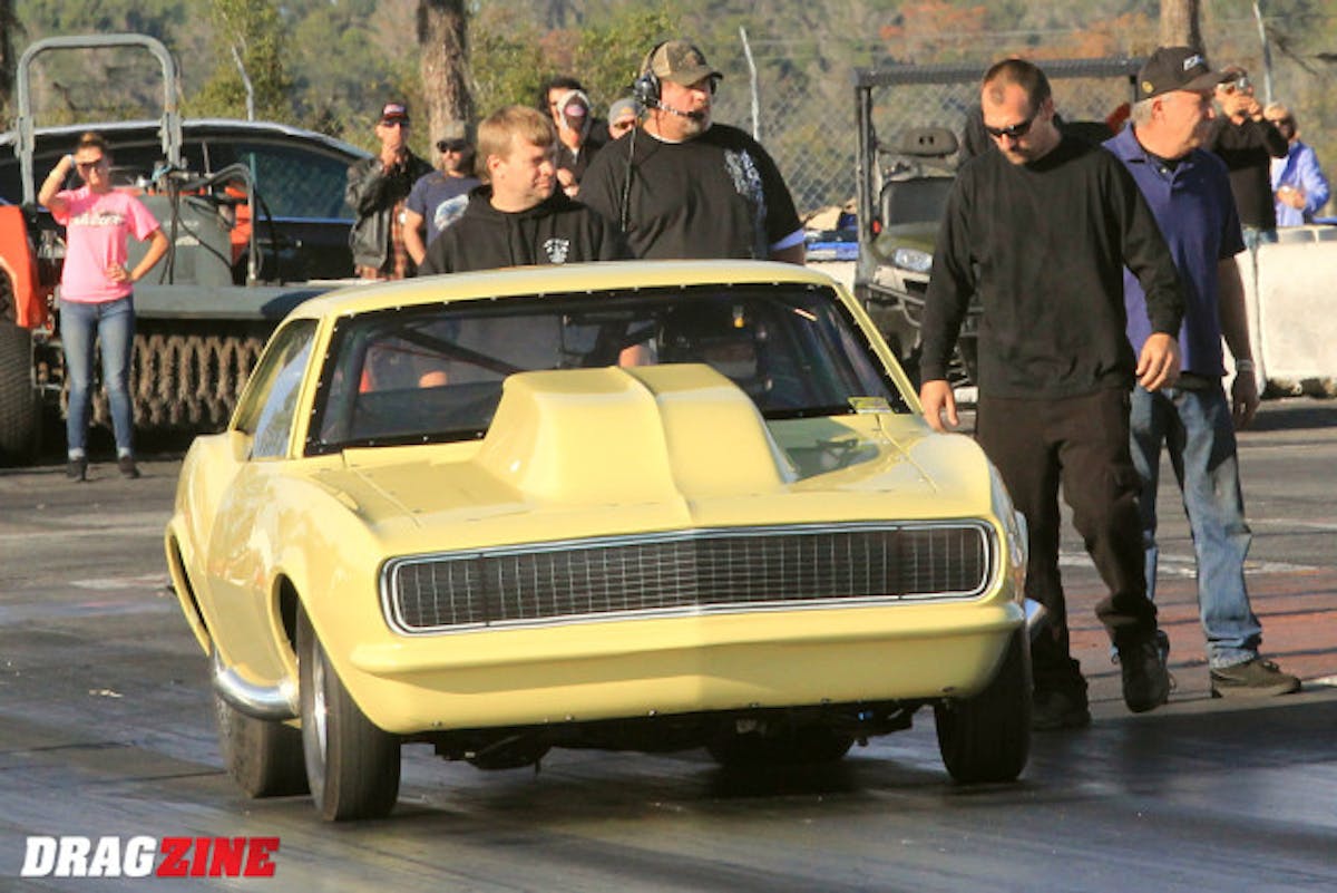 Jeff Shawver has been driving David Nassavera's new car for a few events now and things are coming around in the consistency departments this weekend for sure with several clean hits in the 4.30s' He was paired with Scotty G and pulled a .005 reaction time out of a hat getting a giant holeshot to Scotty's .112 light. Shawver put up a 4.31 to take the win over the quicker Gudagno who ran a 4.27.