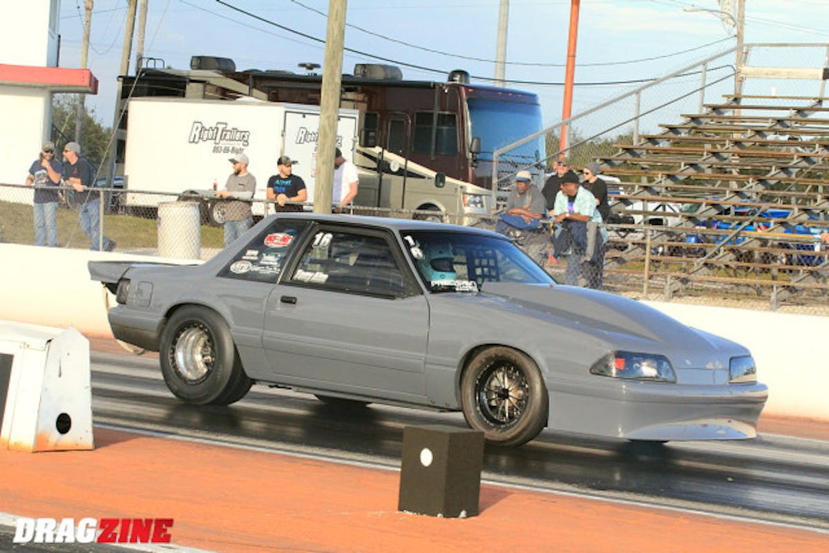 The other side of teh ladder had Tony Alm who was number one qualifier and dispatched with Ken Pellicciotti in round one before setting low ET with a 4.793 at 146 in a round two match with Bill gregan based right here in Bradenton. Another contendor was Mike Freeman but he took himself out via redlight in the semi final with Alm to set the final with Brian Keep who took the tree first by a good margin. He spun teh tires after the 60' allowing Alm to get by for the class win running a a 4.86 at 146.