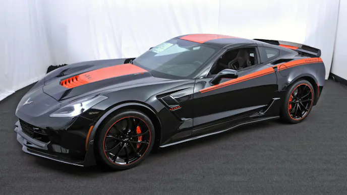 ci-yenkocorvette-unveil-3-1