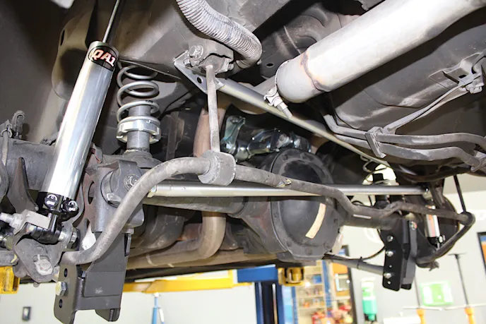 The final components installed, and the full suspension in all of its glory.