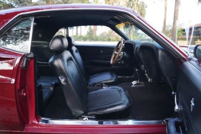 The entire of this BOSS tribute Mustang isn't a bad place to be either. The seats are finished in black vinyl, giving them a look and feel similar to leather, but without the price. It's not a bad setup in our opinion, but we'd probably trade 'em out for something like a set of Mach 1 seats.