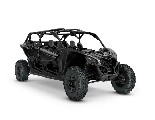 2017 Maverick X3 MAX X ds TURBO R Black_3-4 front