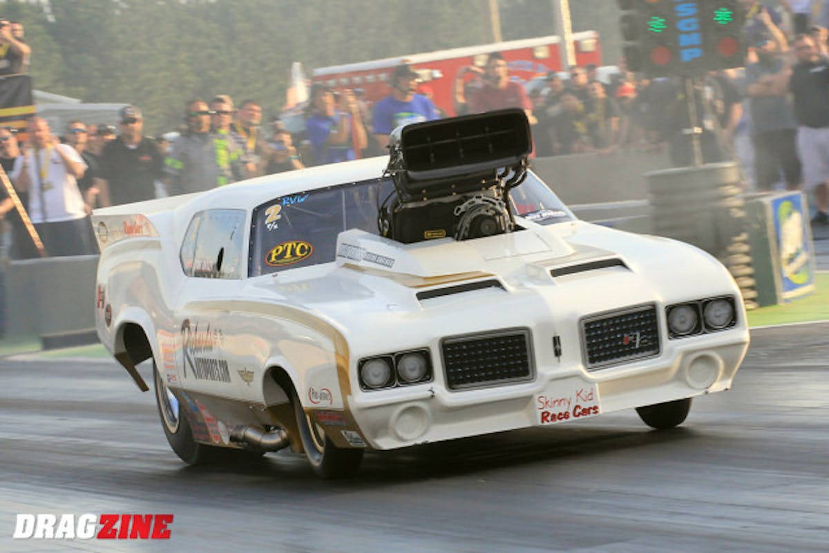 Tom Baily is driving the Skinny Kid Hurst Olds after convincing Keith to put small tires on the new car that he campaigned last year on big tires. The only full run so far was a 4.32 at 185 putting him twenty-sixth in the field. The engine is an AJ Hemi topped with a PSI C rotor screw built by Billy Briggs.
