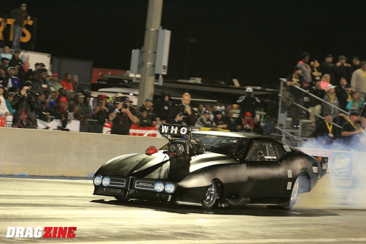 Alan Pittman went on to round two after his match with Billy Banaka. Both cars left hard but Banaka struck the tires and got out of shape quickly, then drifted across the track and doing a great job of wall avoidance and gettign the car stopped.