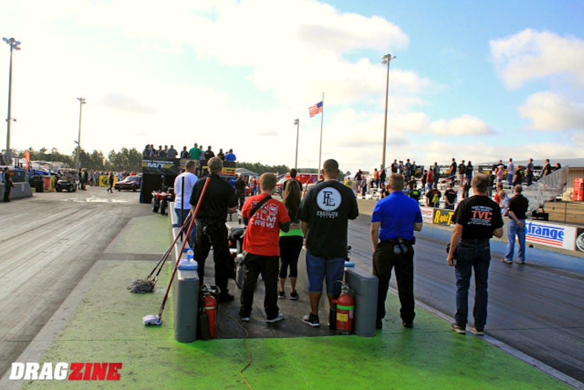 We kicked things off this morning with an invocation and a beautiful instrumental version of the national anthem before Outlaw Drag Radial round one eliminations.