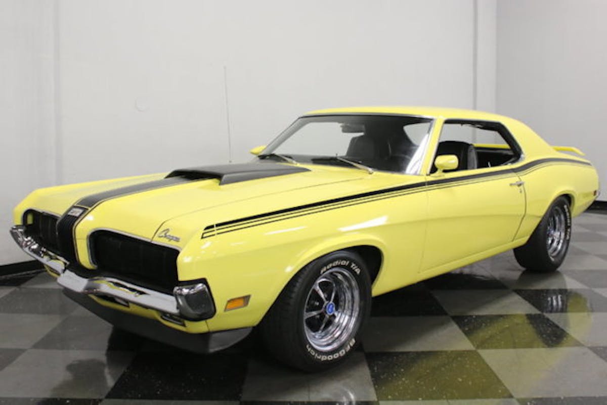 Images courtesy of eBay.