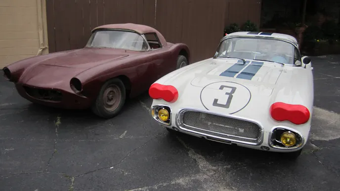 Briggs-Cuningham-LeMans-Corvette-01-2