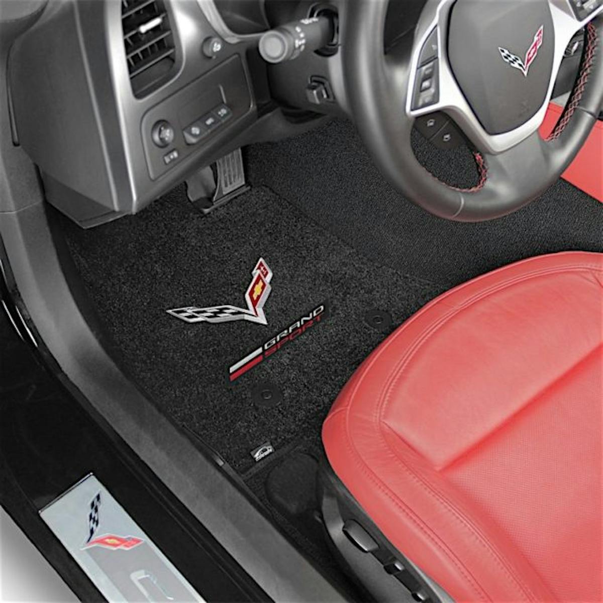 819315-1 C7 Flags and Grand Sport Driver In CAr 2