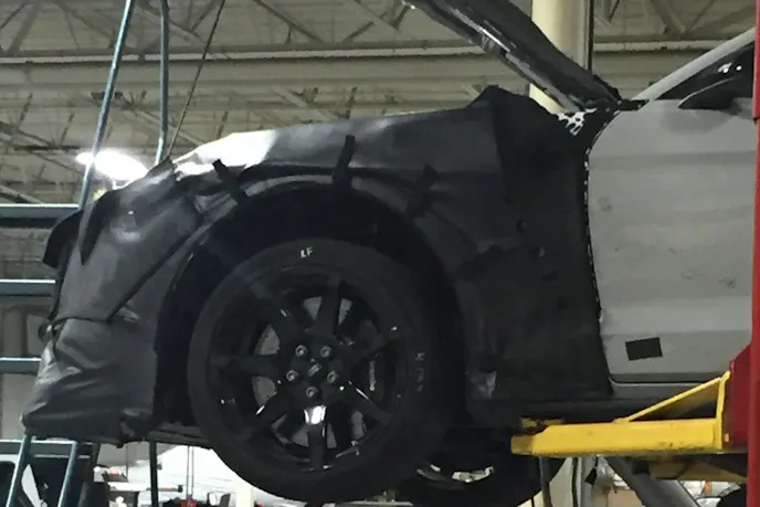 Photo by Mustang6g.com