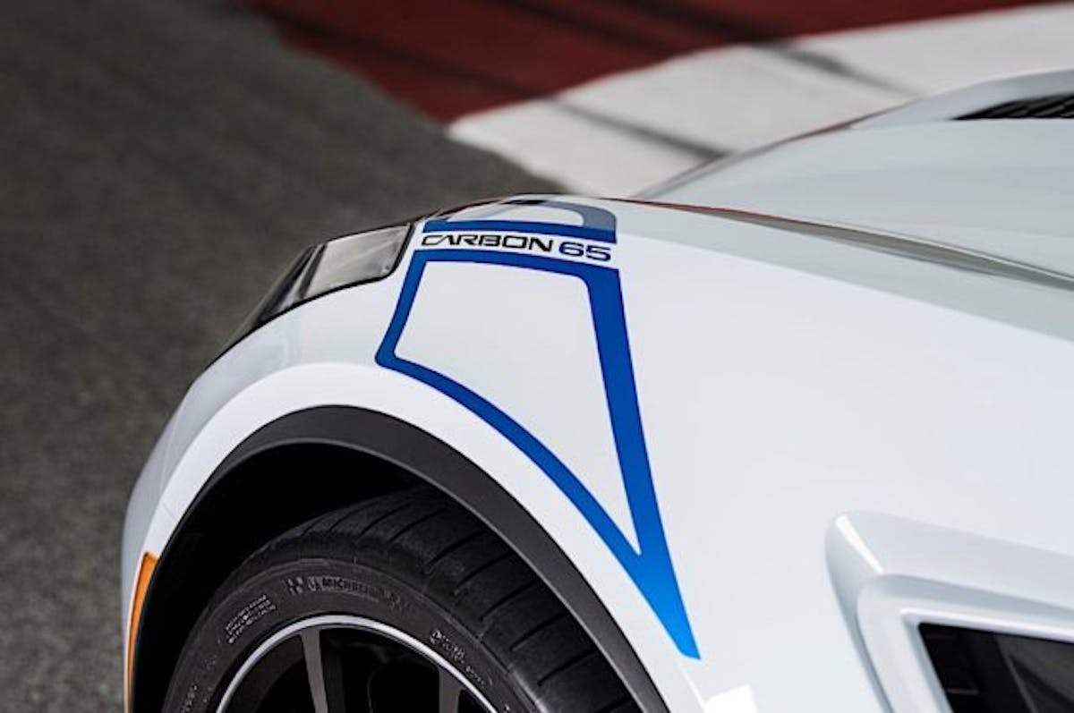 2018-C7-Corvette-Carbon-65-002