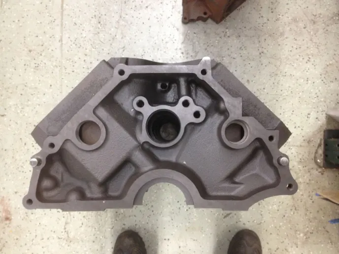 Rear face of the Track Boss CGI block shows its overall mass, especially around the cylinders. Priority main oiling is used.