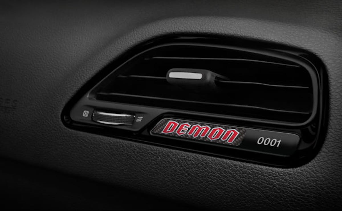 DG018_075CL249mmm1ihtiec2mr4k4f6mc4sm