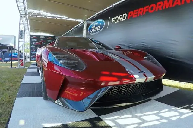2017_Ford_GT