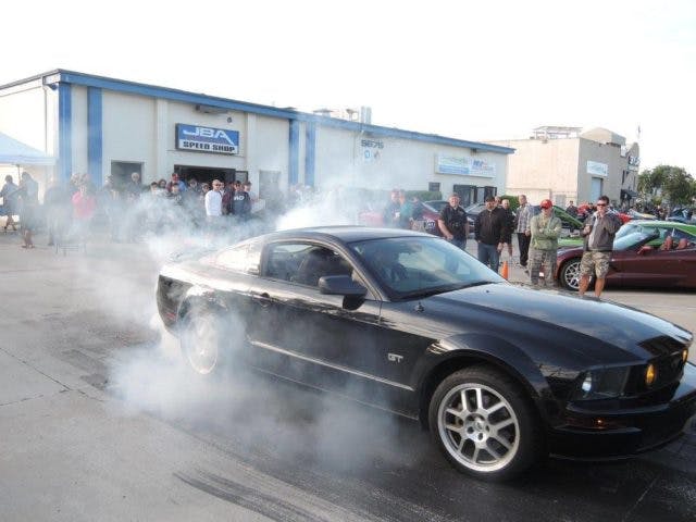 mustangburnout