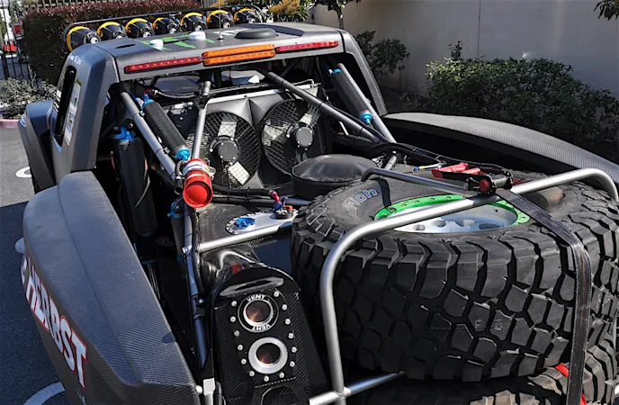 C&R Racign keep cool010