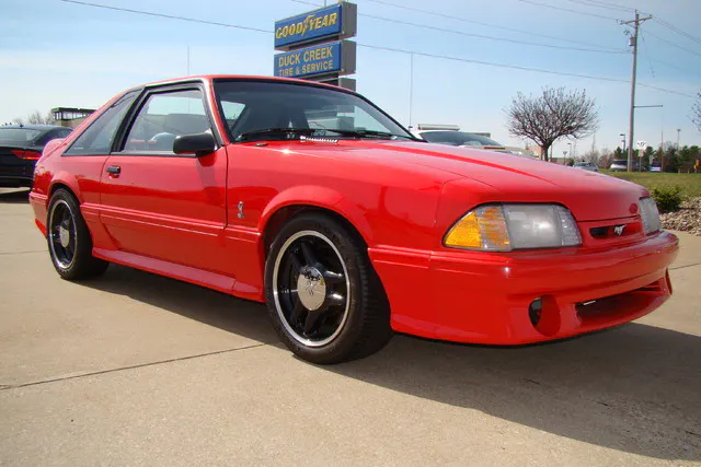 1993_Ford_Mustang_SVT_Cobra_R1