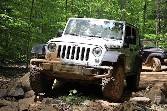 The only issue I could find with the KM2s was a tendency to slip on rocks. Other than that, they performed flawlessly (and sometimes with the aid of MaxTrax).