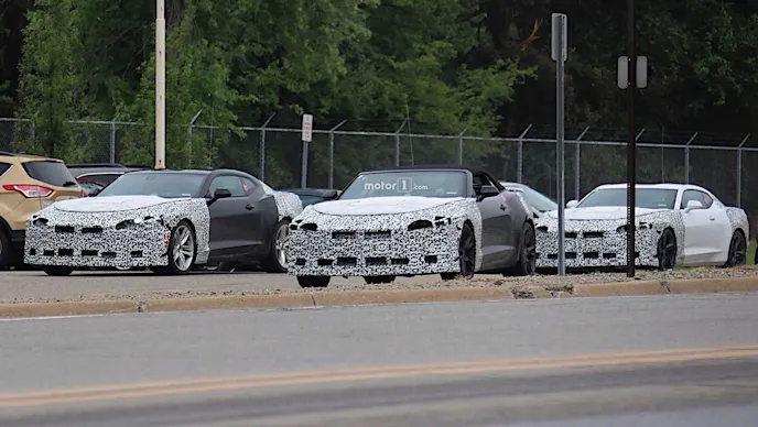 2019-chevy-camaro-lineup-spied (26)