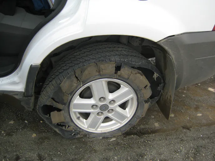 One cause for tire blowouts is heat buildup from underinflation. Underinflation causes much stress on areas of the tire not suited for it, and as a result, a blowout occurs. Photo: Flickr