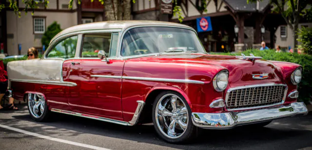 Photo by Aaron Romas.