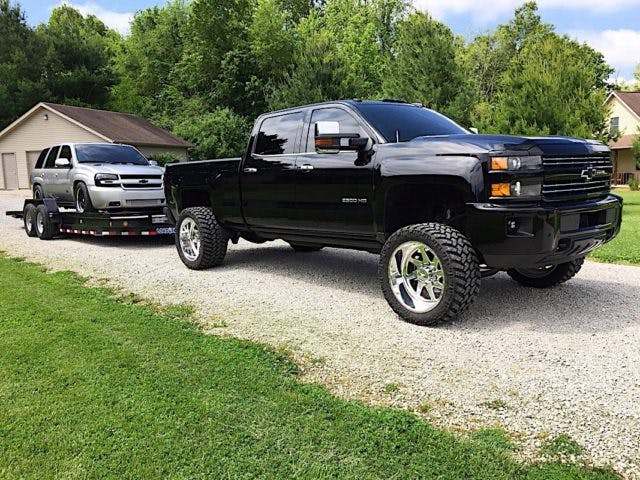 18742626_1697712250257531_815535681_o 4