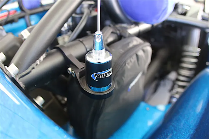 communications 101 002