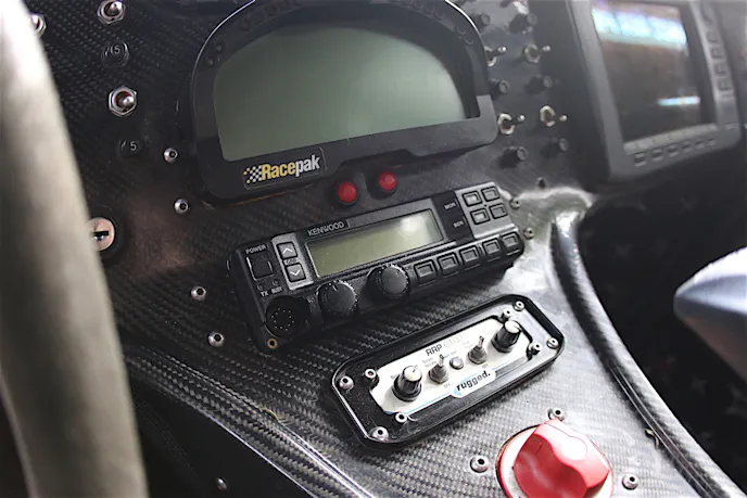 communications 101 006