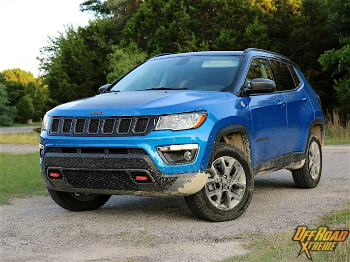 0142017-Jeep Compass-Trailhawk-OffRoad-Xtreme-14