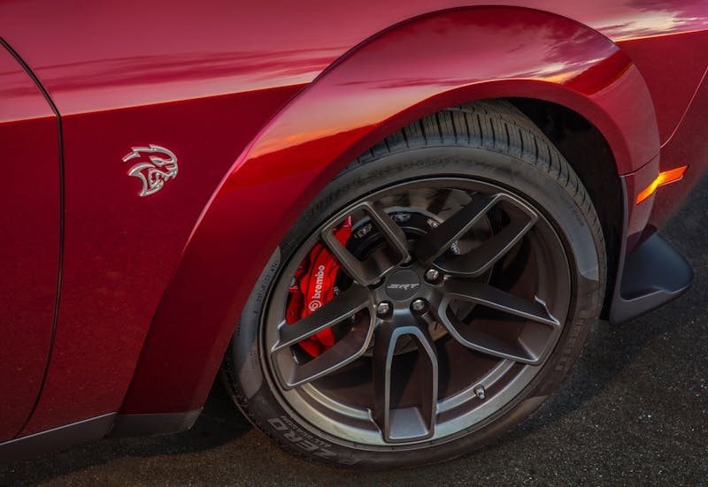 2018-Dodge-Challenger-SRT-Hellcat-Widebody-13