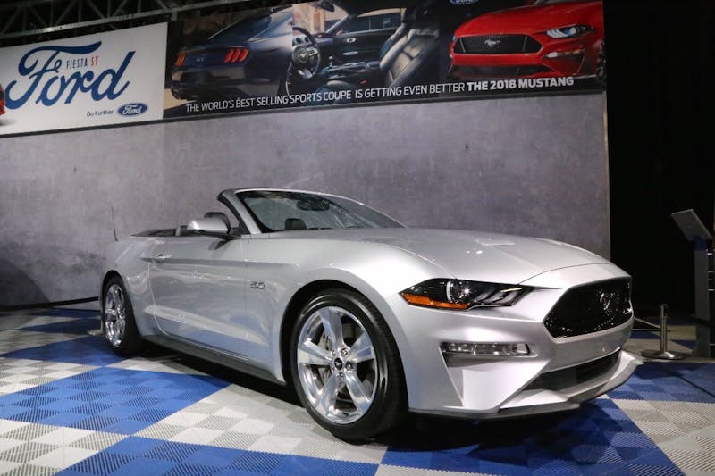 2018-Mustang-GT-Convertible-Impression-245