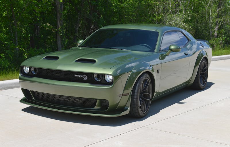 【Green】トラファルガー　リミテッドエディション A Mean, Green Machine: Tom Ledoux's Dodge Challenger Hellcat