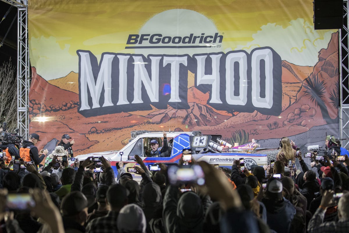 Mint 400