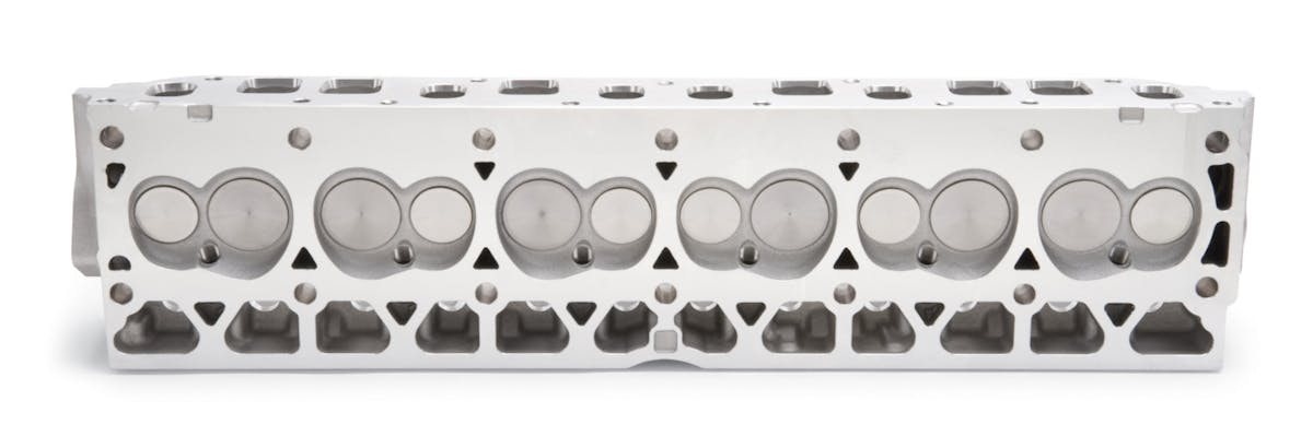 Edelbrock Jeep 4.0 liter cylinder head