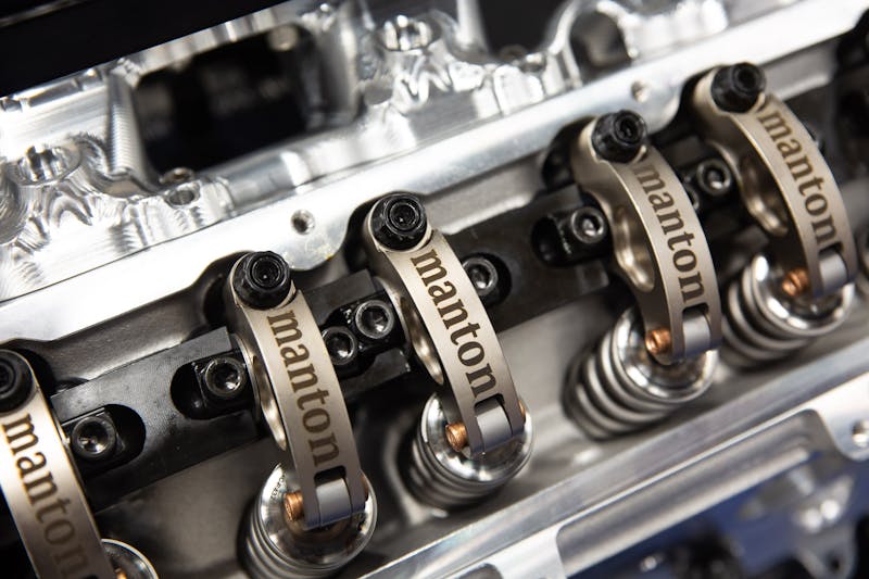 Manton Pushrods LT Shaft Mount Rockerarm System for Edelbrock Heads On Display At The 2021 PRI Show
