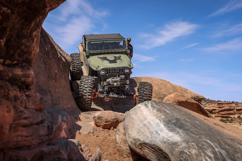 Rockstar Garage Conquers Moab Easter Jeep Safari - Golden Crack