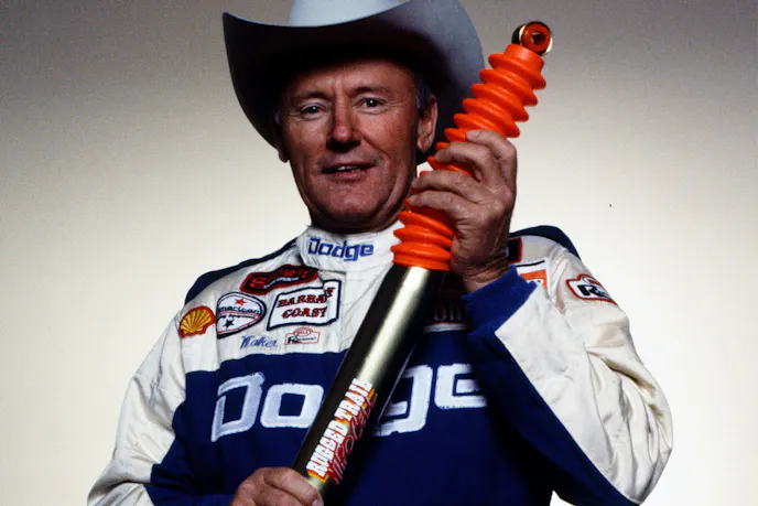 Walker Evans Inducted into SEMA Hall of Fame