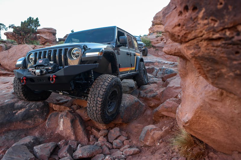ORXtreme JL on Cliffhanger during Easter Jeep Safari 2022