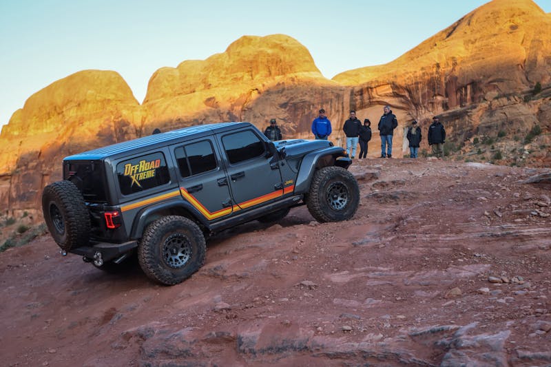 ORXtreme JL on Cliffhanger during Easter Jeep Safari 2022