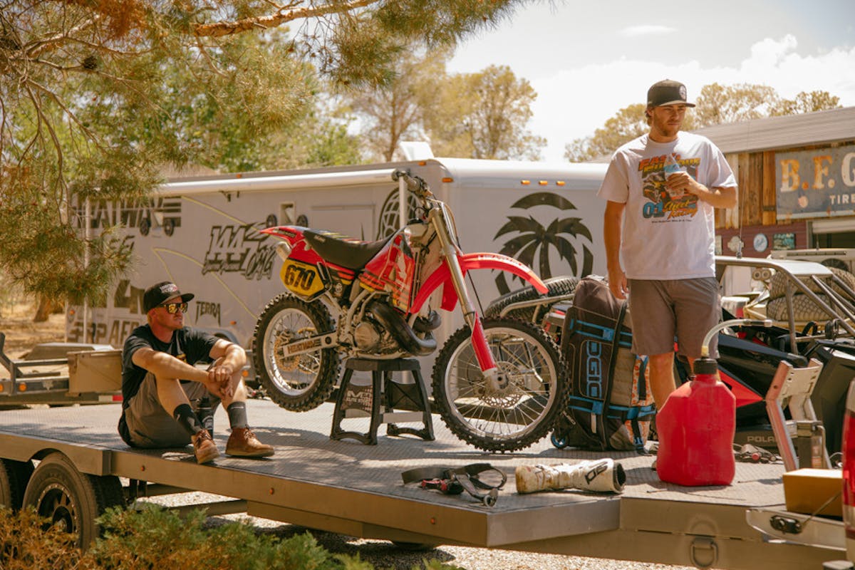 Desert Thunder - A Heat Wave Blockbuster Video