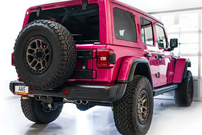 AWE SWITCHPATH™ EXHAUST FOR Jeep WRANGLER 392