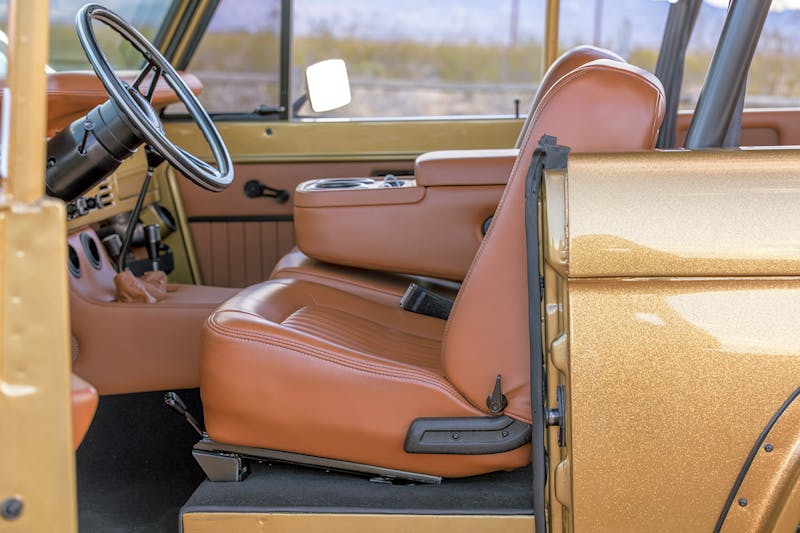 Coyote V8 Powered 1976 Ford Bronco Built By JRW Rods & Customs