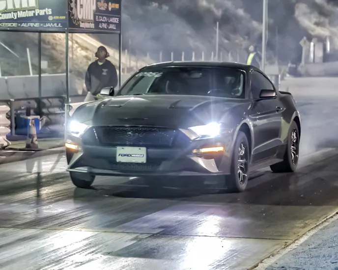 S550 Project Ford Muscle drag strip