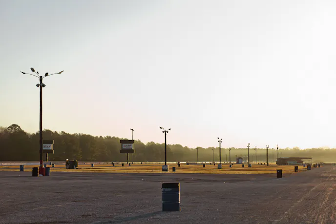 dragstrip pit area, pit area