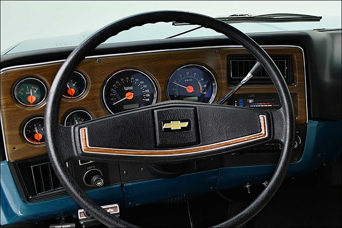 Dakota Digital C10 gauges