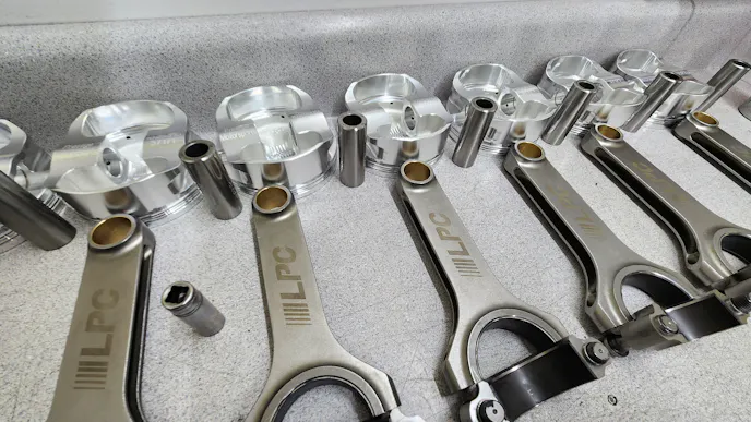 Prestige 932 cubic-inch big-block Chevy