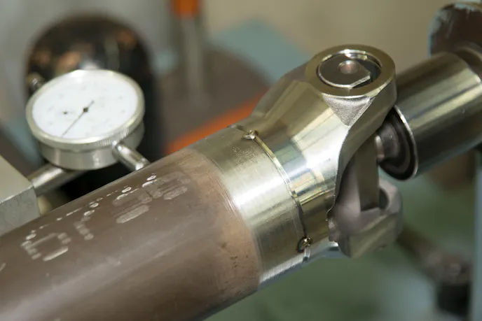 strange engineering, driveshaft, yoke