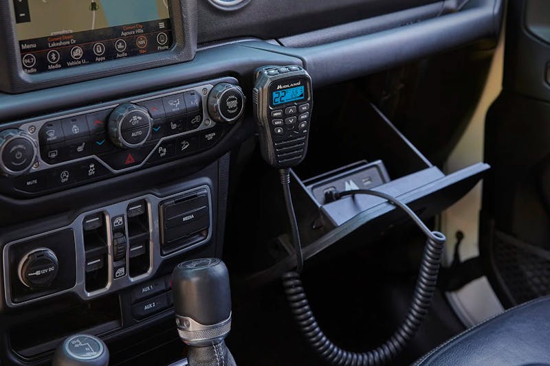 Ultimate Fathers Day Gift Guide: Tech Gear Essentials