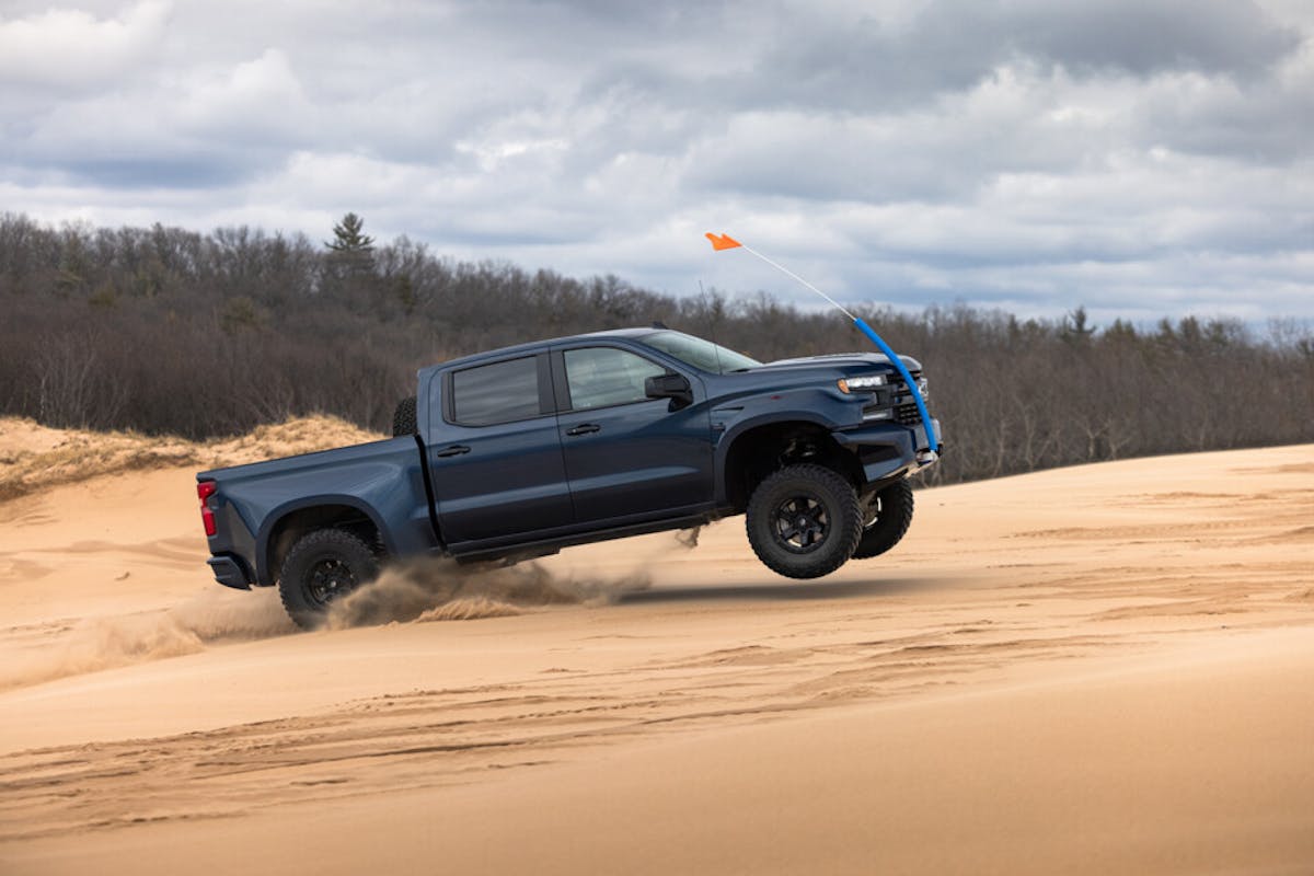 Walk Around The High Performance BLACKLAKE XT1 PreRunner