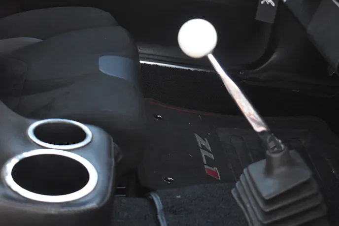 floor-shift 1973 Camaro Z28